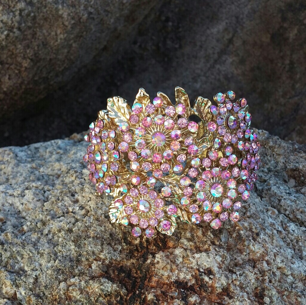 Crystal Snowflake Flower Bracelet